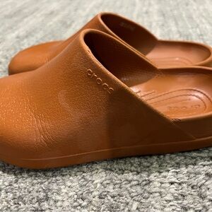 Crocs Clog | Women’s 9